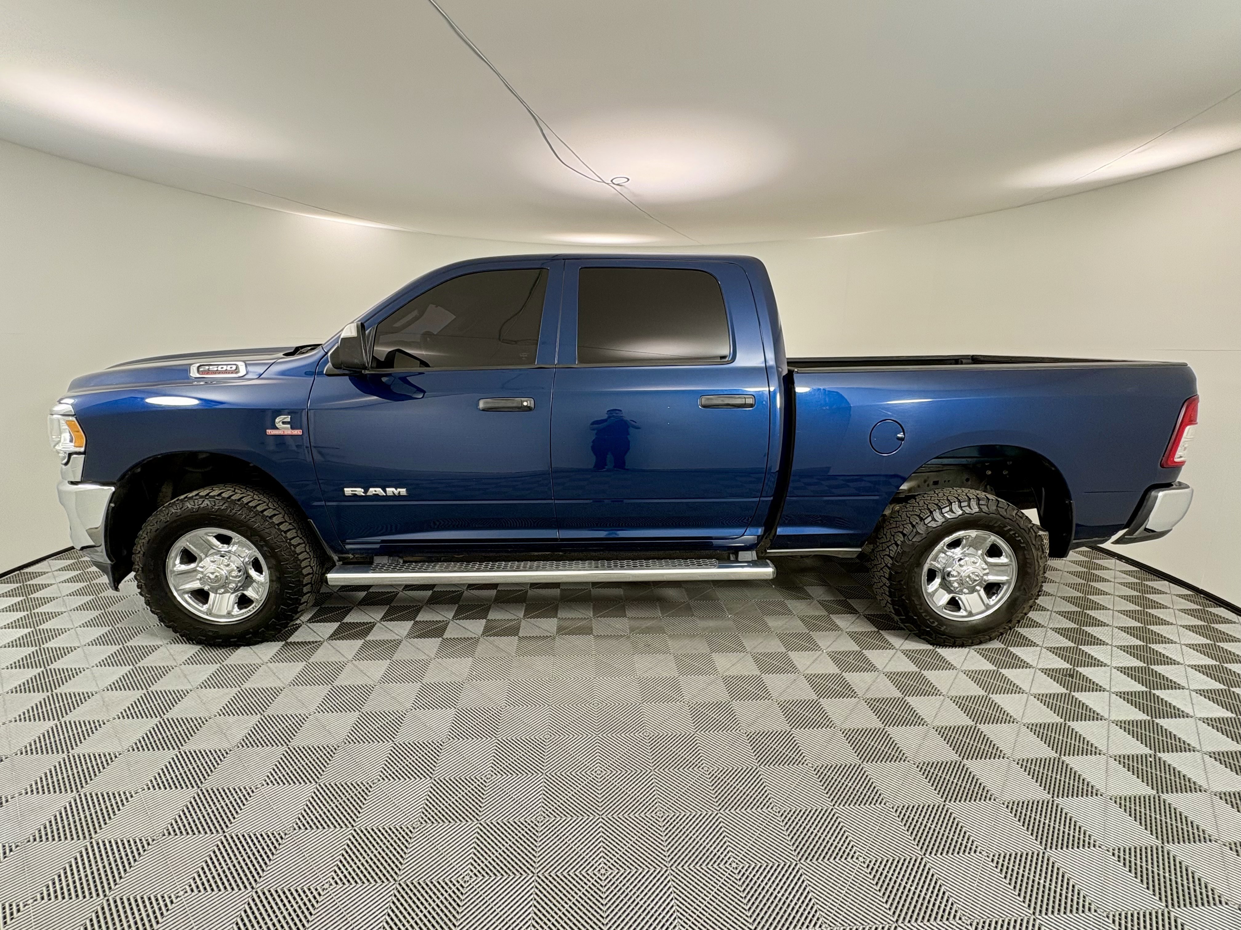 Used 2022 RAM 2500 Tradesman image 2