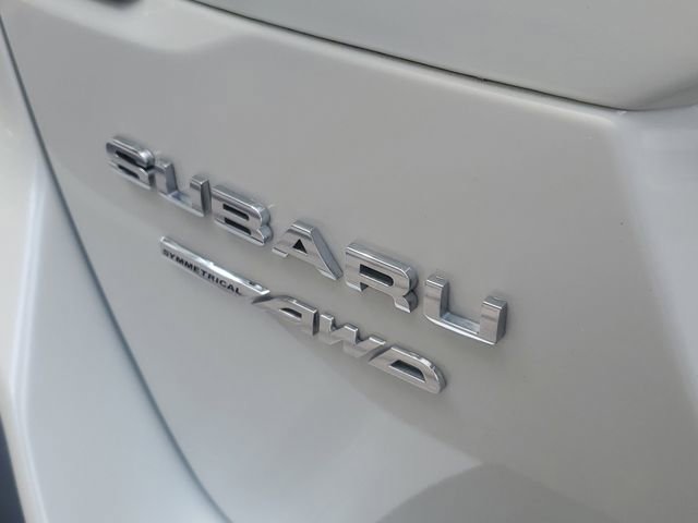 Used 2025 Subaru Outback Limited w/ Popular Package #2 AWD/4WD image 7