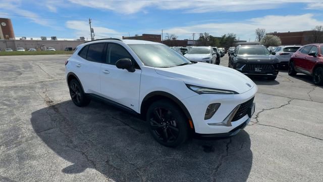 New 2026 Buick Envision Sport Touring image 2