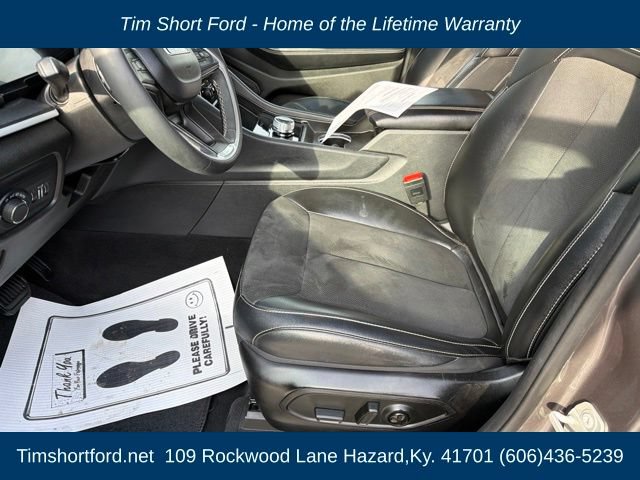 Used 2024 Jeep Grand Cherokee L Laredo AWD/4WD image 10
