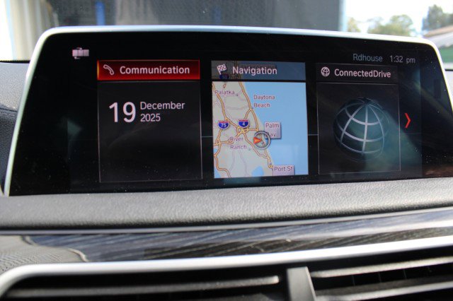 Used 2019 BMW 750i M SPORT DRIVER ASSIST+ w/ M Sport Package image 28