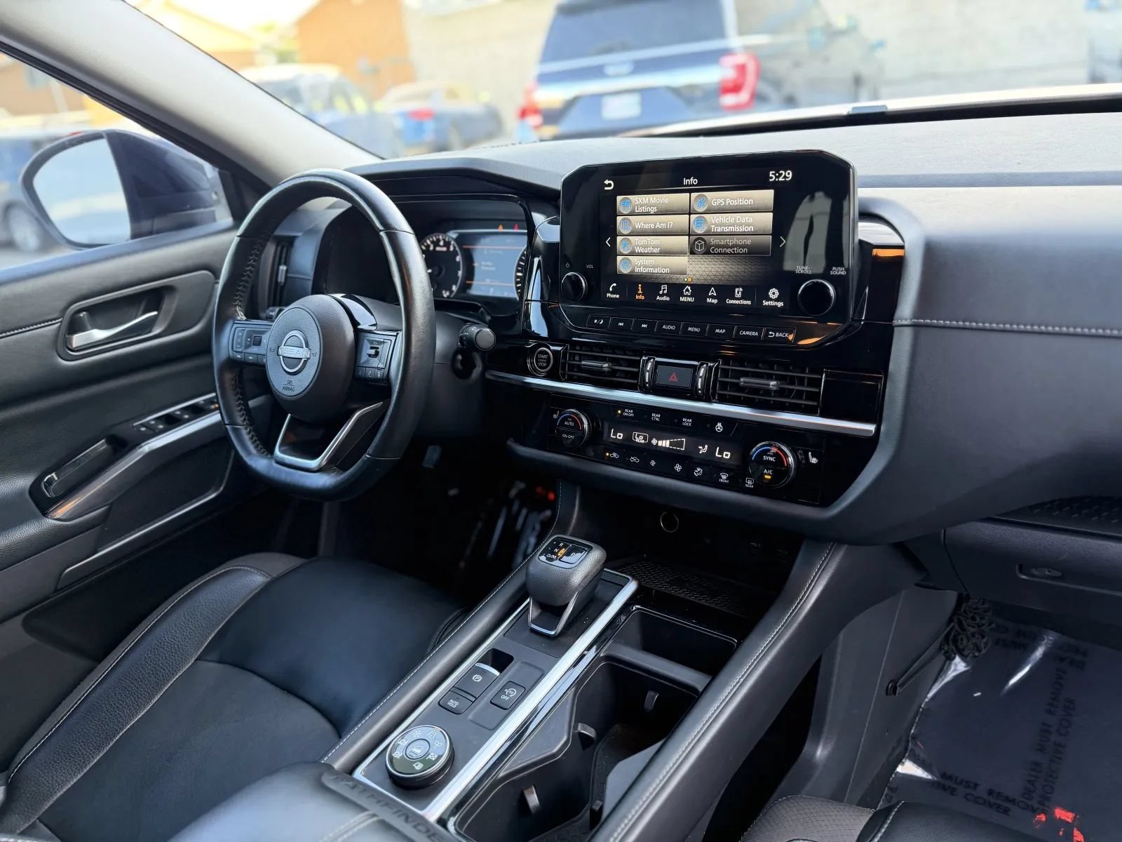 Used 2023 Nissan Pathfinder SL w/ Lighting Package (N92) AWD/4WD image 22