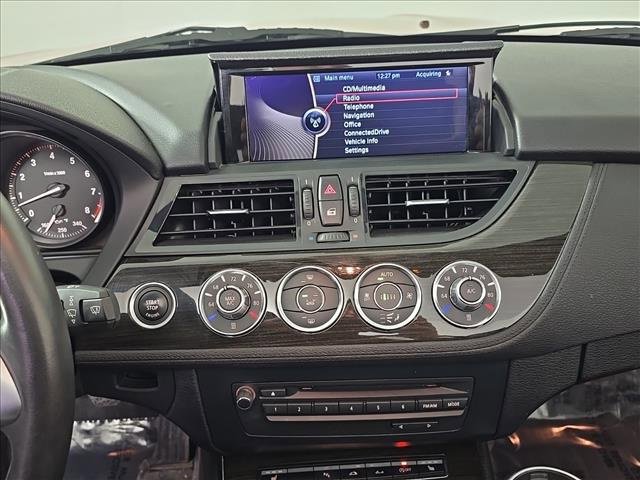 Used 2015 BMW Z4 sDrive28i image 18
