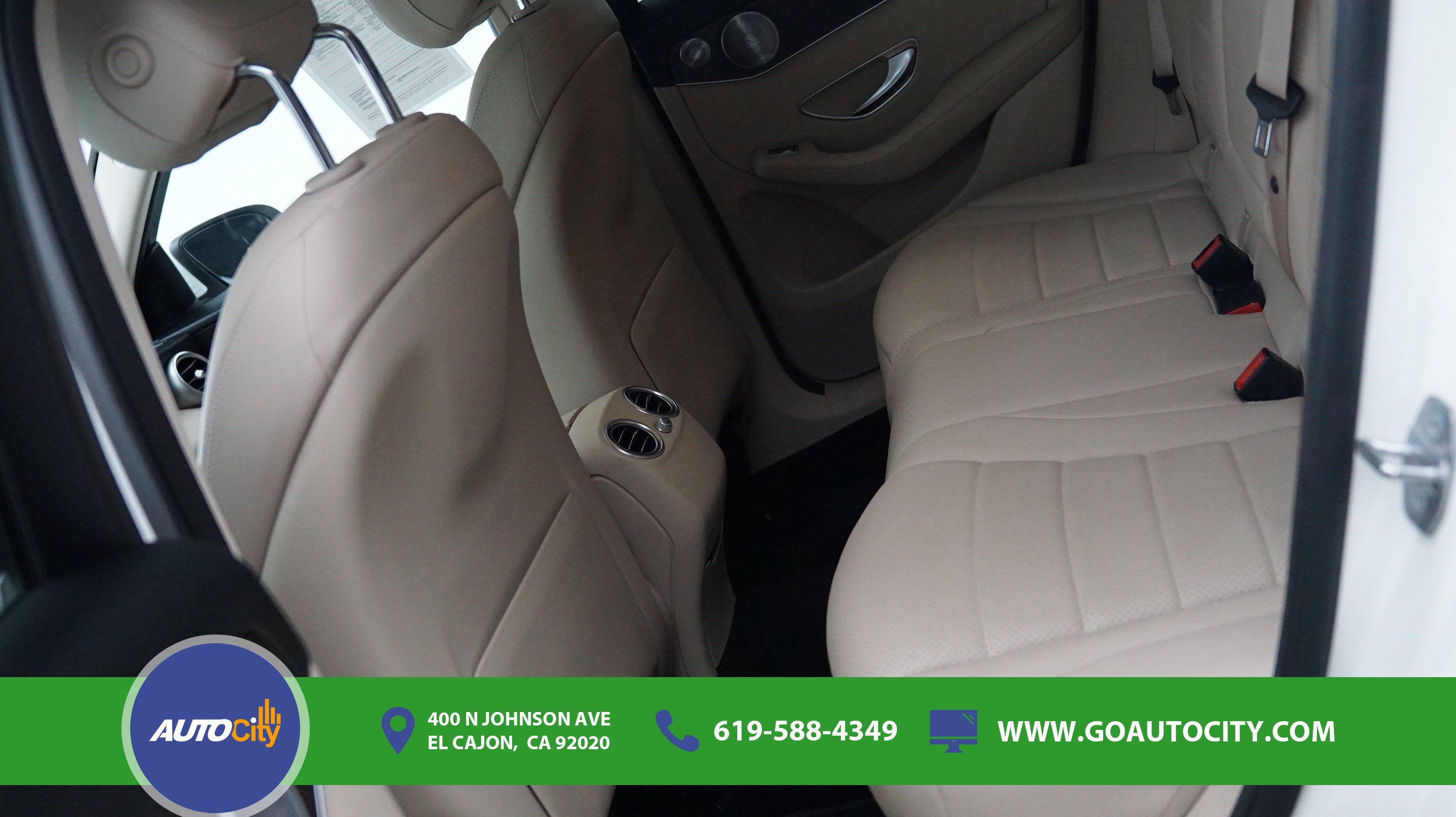 Used 2019 Mercedes-Benz GLC 350e 4MATIC image 14