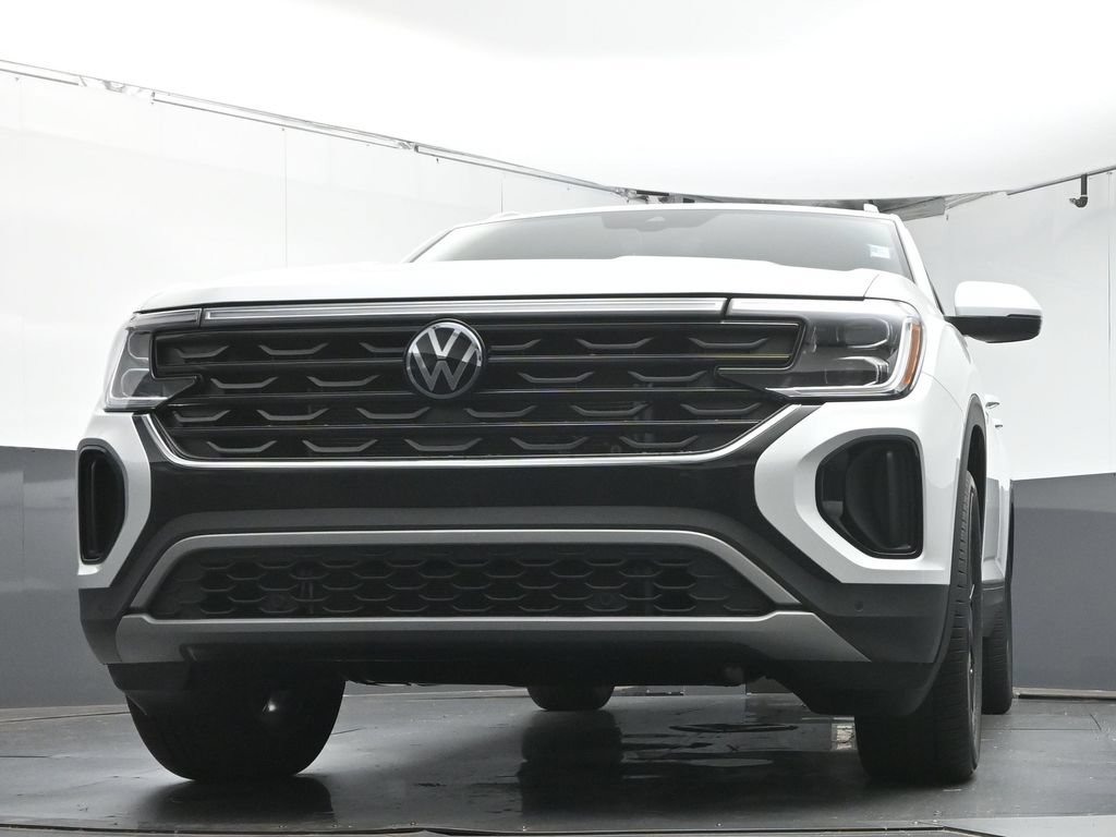 New 2026 Volkswagen Atlas Cross Sport SE FWD image 38
