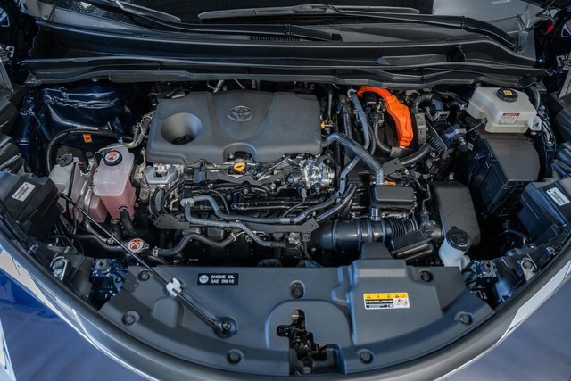 New 2026 Toyota Sienna XLE AWD/4WD image 18