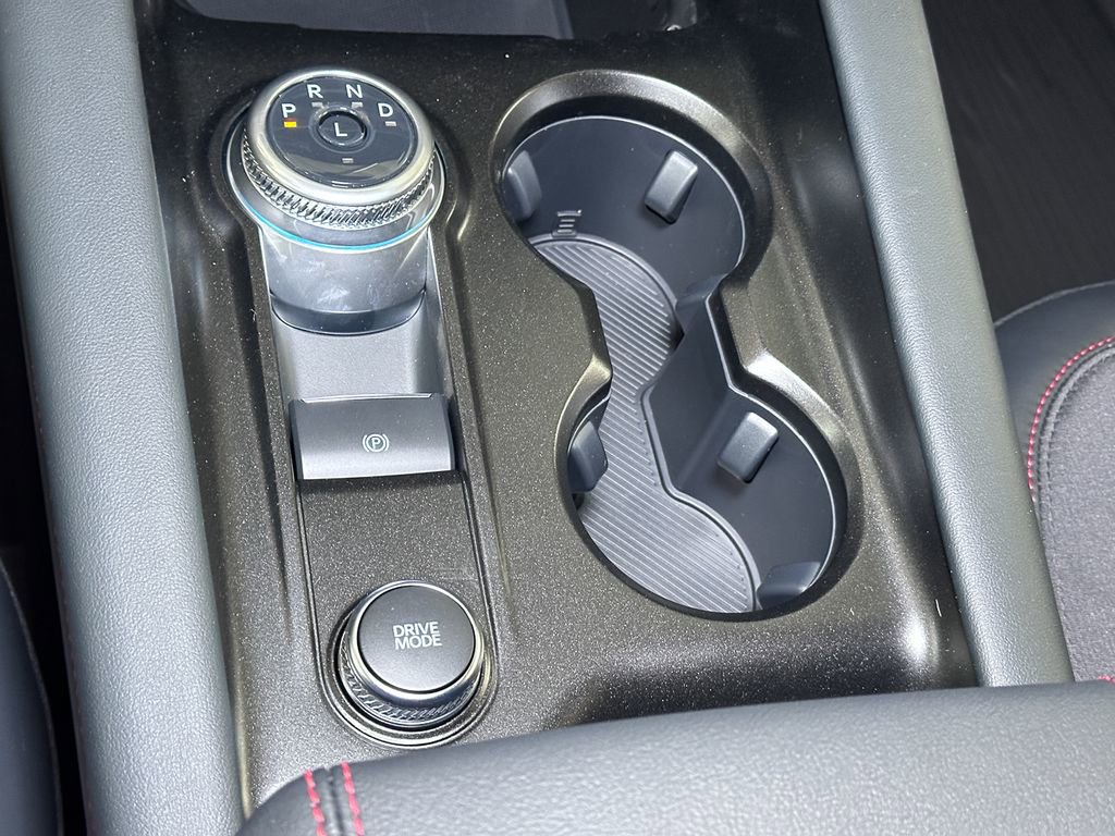 New 2025 Ford Explorer ST-Line w/ ST-Line Street Pack image 31