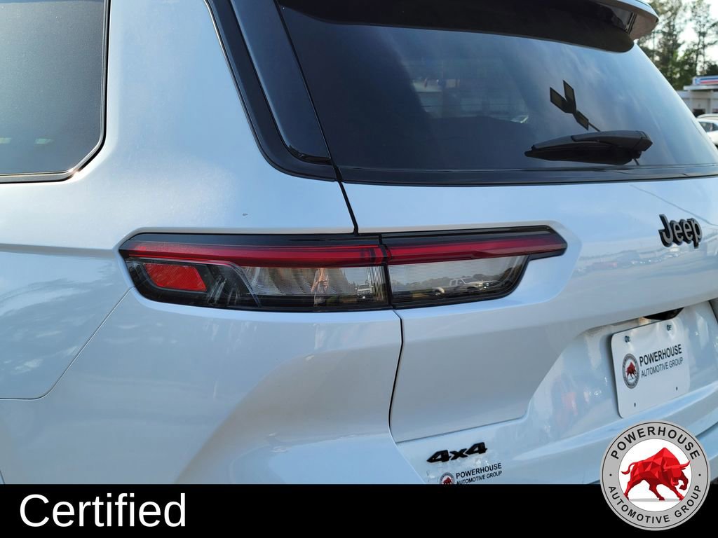 Used 2024 Jeep Grand Cherokee L Summit w/ High Altitude Package image 13