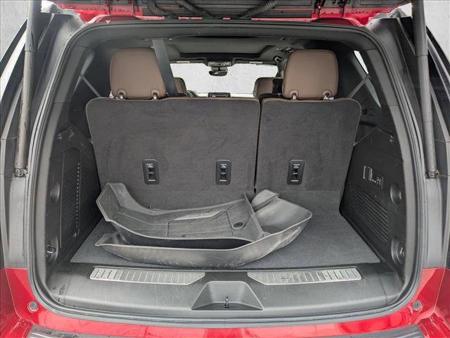 Used 2023 Chevrolet Tahoe High Country image 6