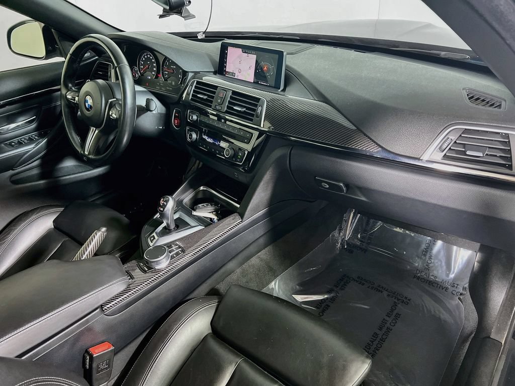 Used 2018 BMW M4 Convertible w/ Competition Package RWD image 26