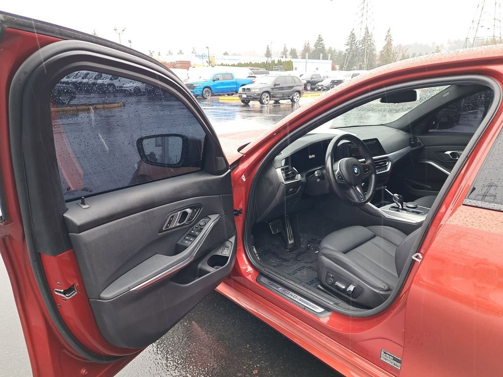 Used 2021 BMW M340i w/ Premium Package image 10