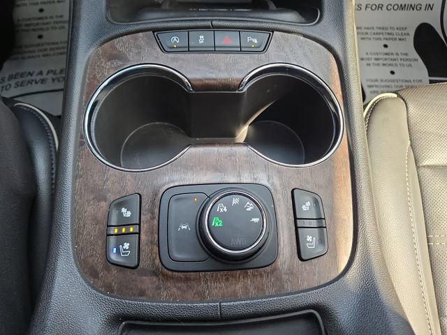 Used 2023 GMC Acadia Denali w/ Black Diamond Edition AWD/4WD image 23
