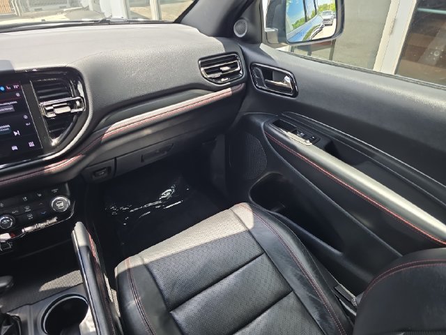 Used 2024 Dodge Durango GT RWD image 15