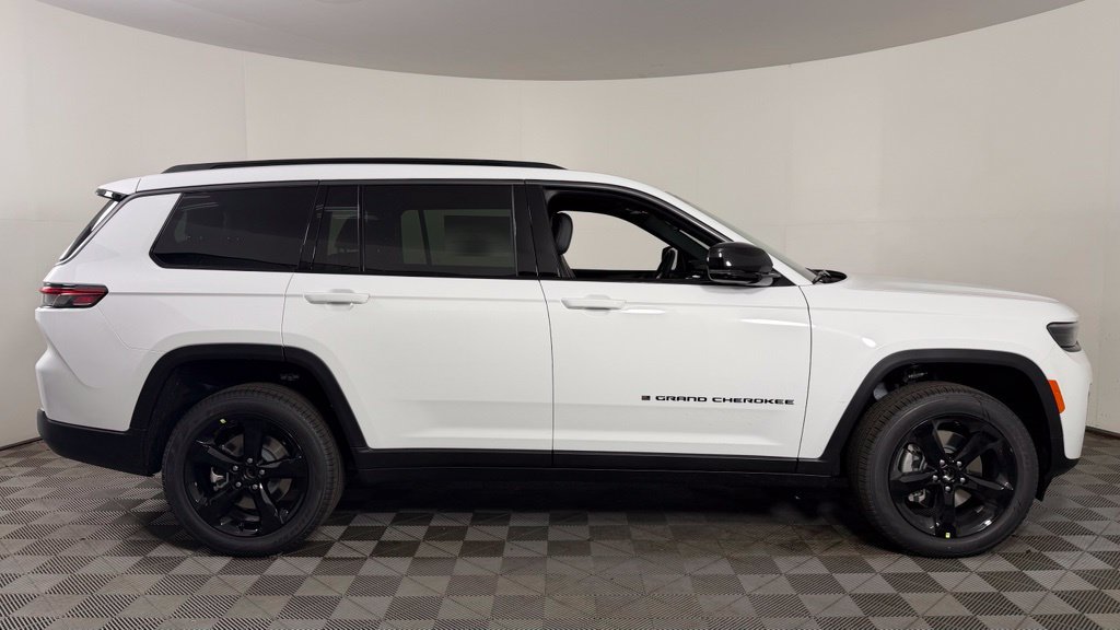 New 2027 Jeep Grand Cherokee L Limited AWD/4WD image 8
