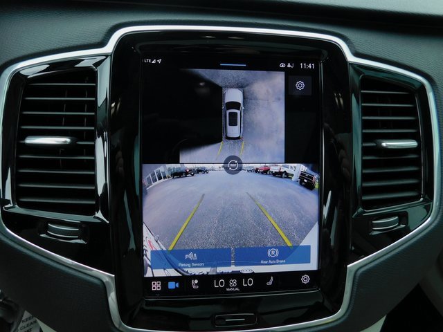 Used 2024 Volvo XC90 B6 Plus w/ Protection Package Premier image 32