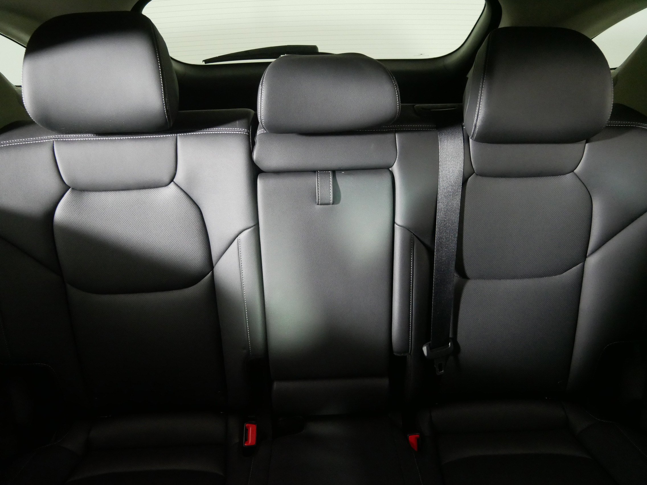 Certified 2022 Genesis GV70 2.5T w/ Select Package image 13