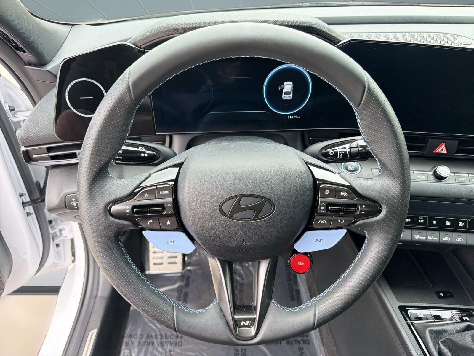 Used 2025 Hyundai Elantra N FWD image 15