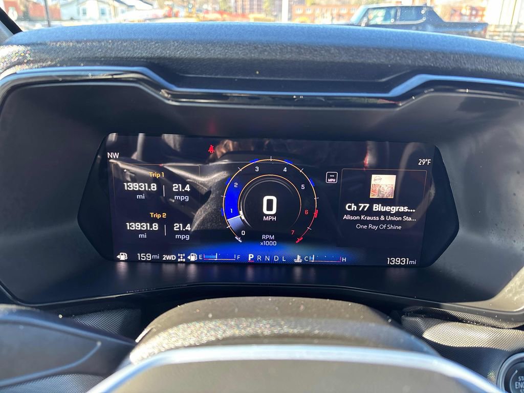 Used 2024 Chevrolet Colorado Z71 w/ Z71 Convenience Package 2 image 15