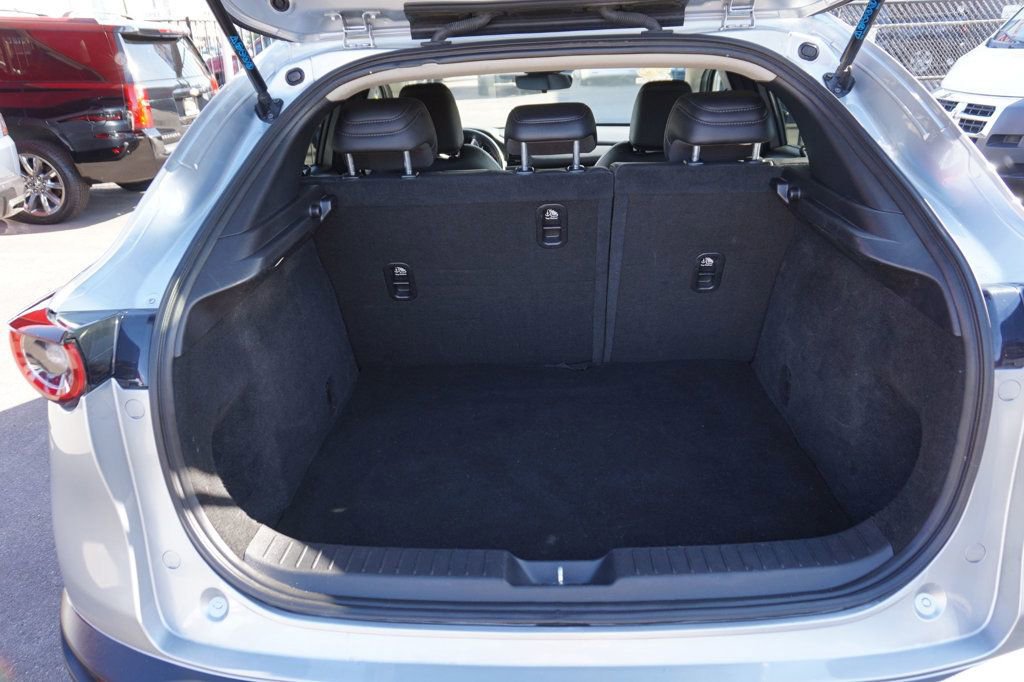 Used 2021 MAZDA CX-30 AWD 2.5 S w/ Select Package image 8