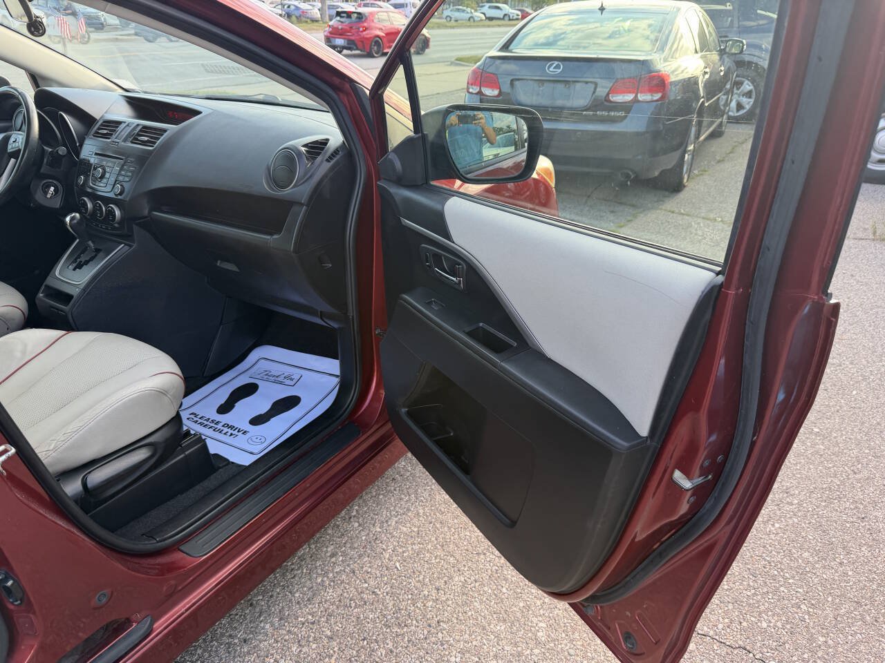 Used 2012 MAZDA MAZDA5 Grand Touring FWD image 11