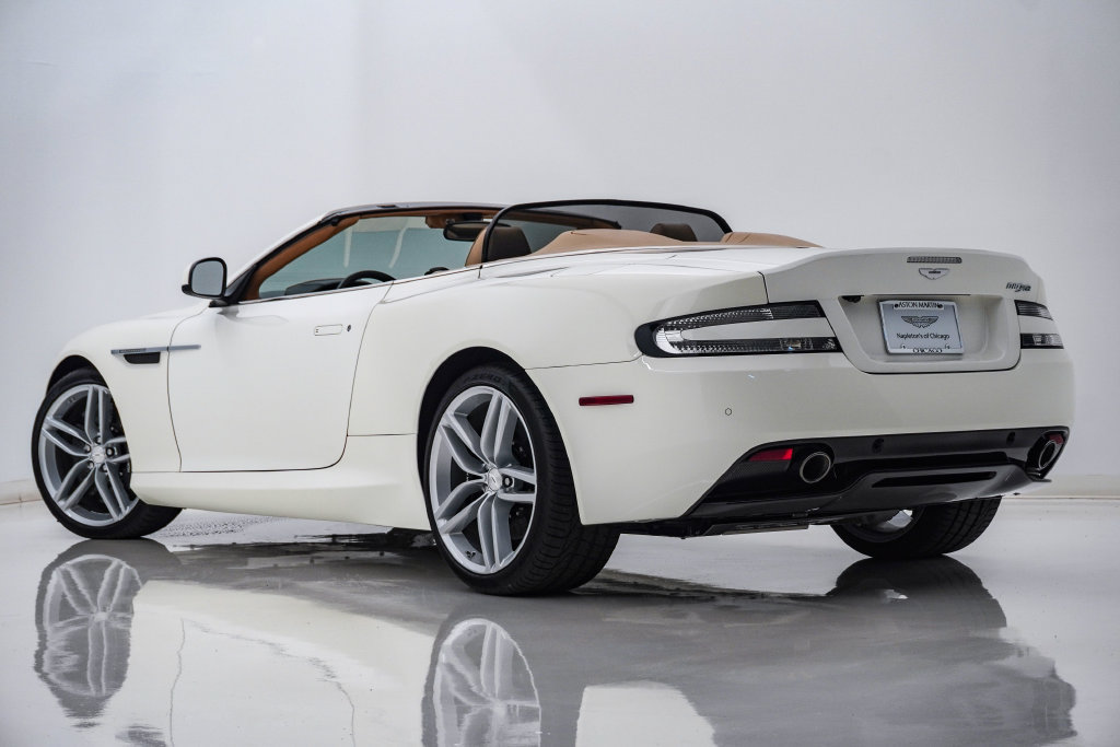Used 2016 Aston Martin DB9 GT RWD image 10