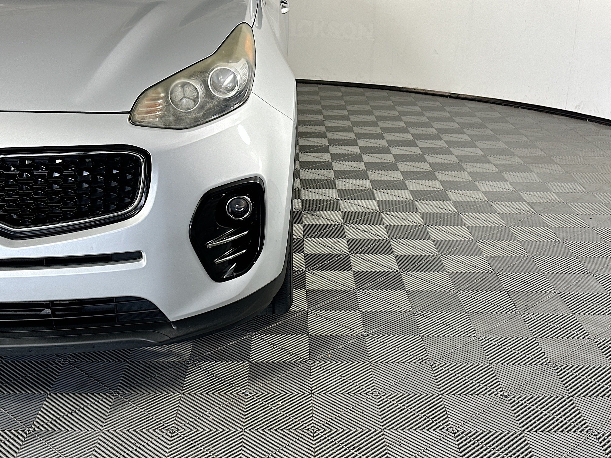 Used 2018 Kia Sportage EX FWD image 9