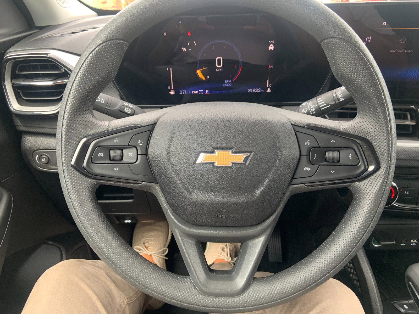 Certified 2025 Chevrolet TrailBlazer LT AWD/4WD image 11