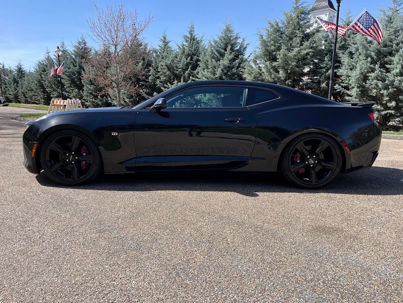 Used 2017 Chevrolet Camaro SS image 22