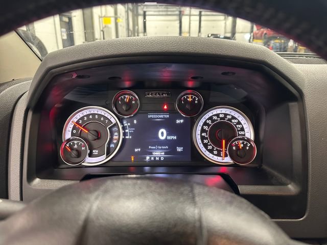 Used 2019 RAM 1500 Classic SLT w/ Luxury Group image 24