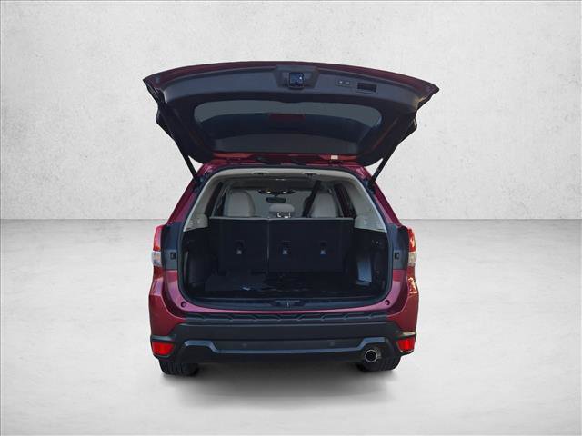 Used 2023 Subaru Forester Limited AWD/4WD image 6