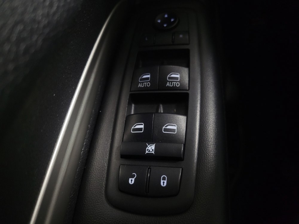 Used 2020 Dodge Durango SXT image 27