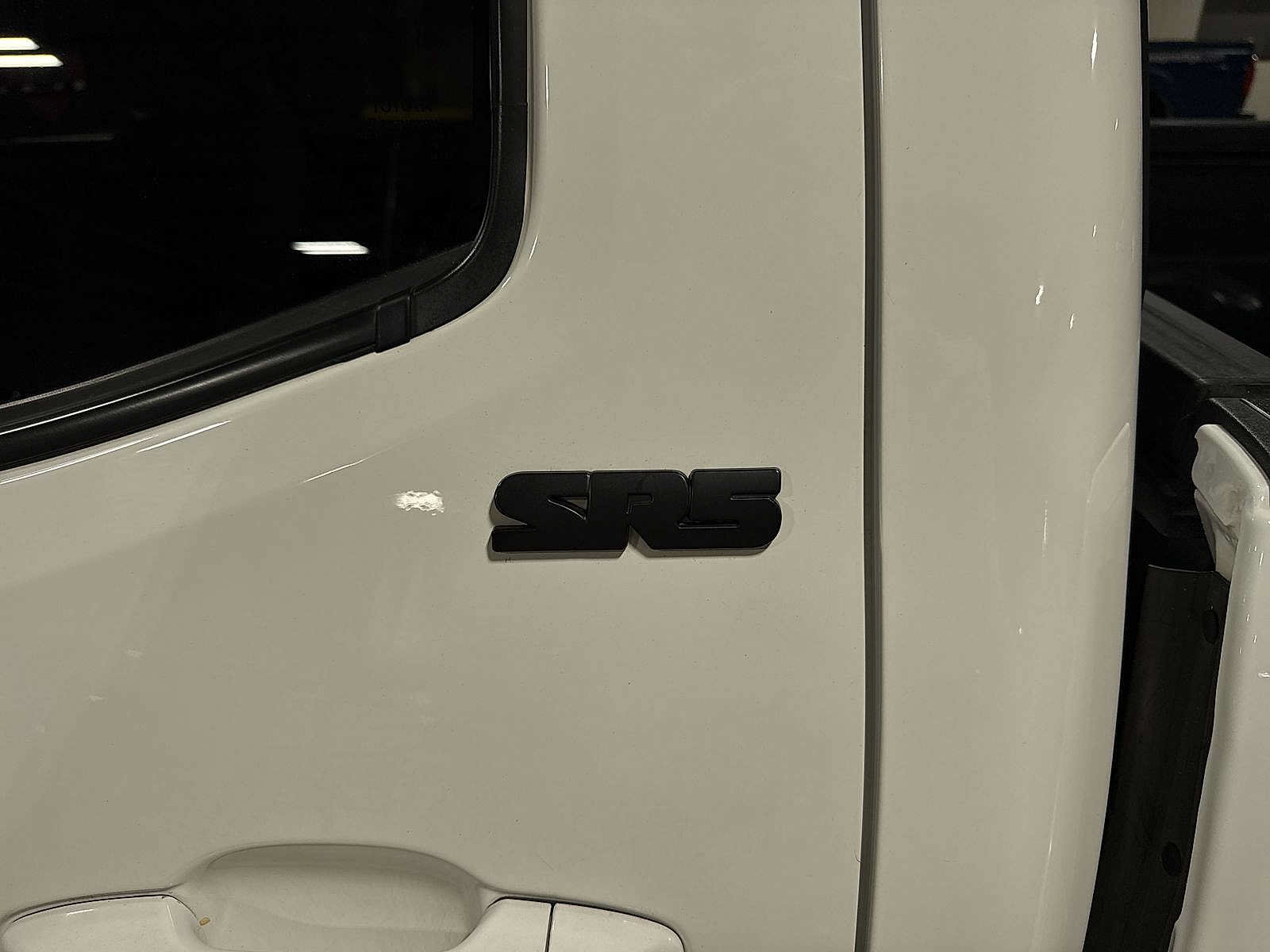 Used 2021 Toyota Tacoma SR5 AWD/4WD image 26