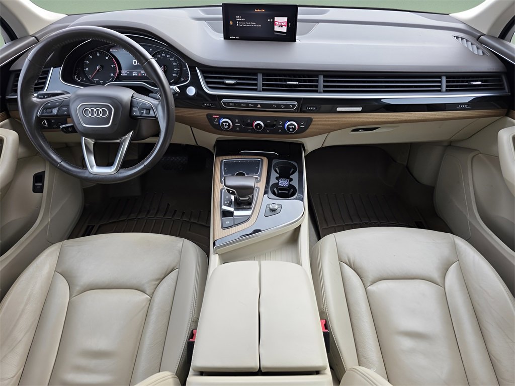 Used 2017 Audi Q7 3.0T Premium image 23