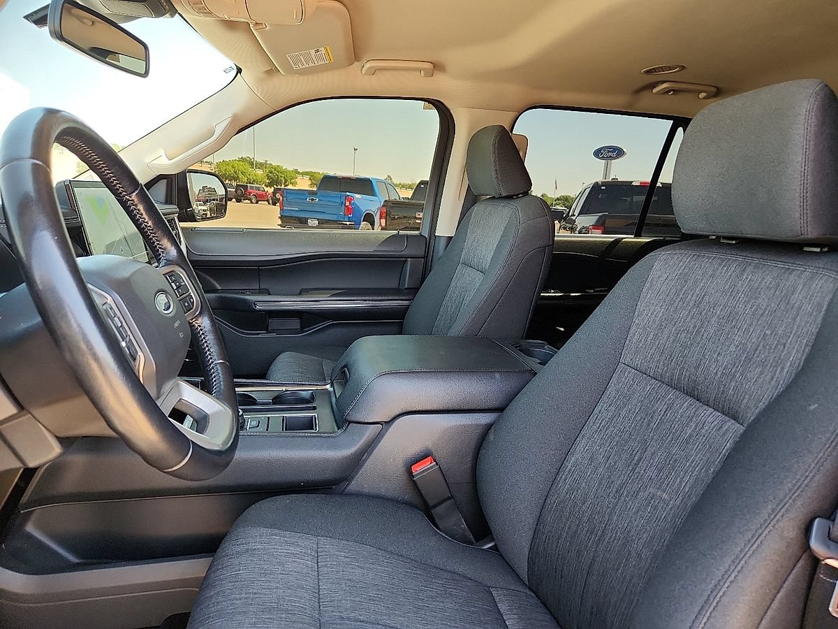 Used 2022 Ford Expedition XLT RWD image 7