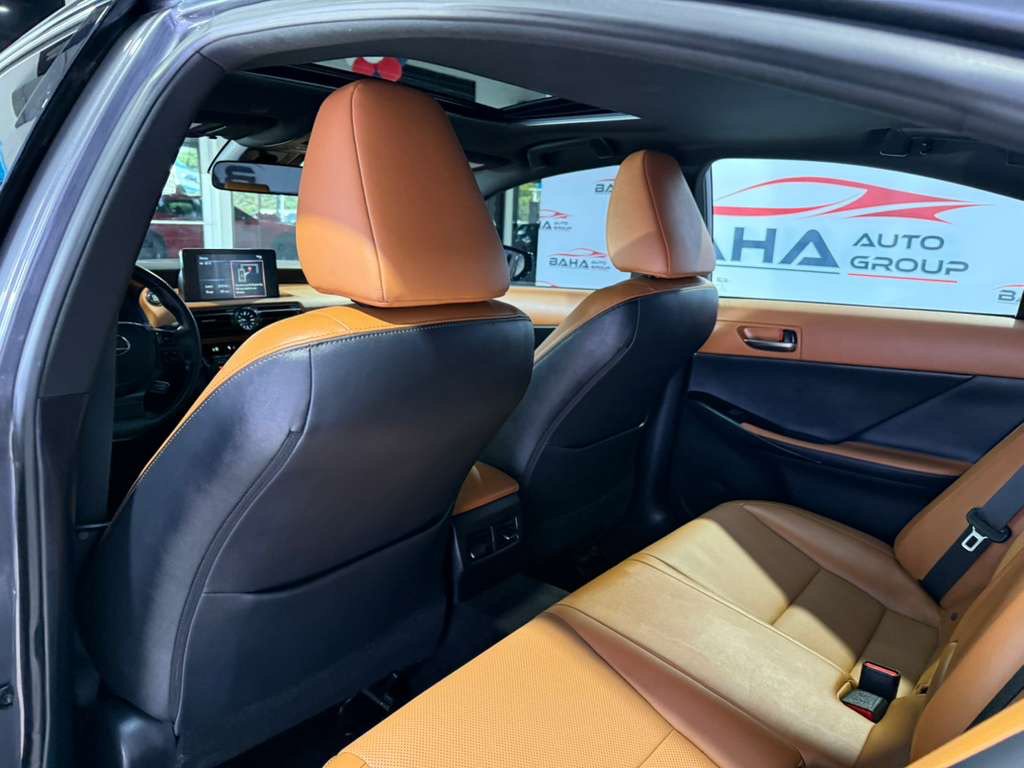 Used 2024 Lexus IS 350 F Sport RWD image 41