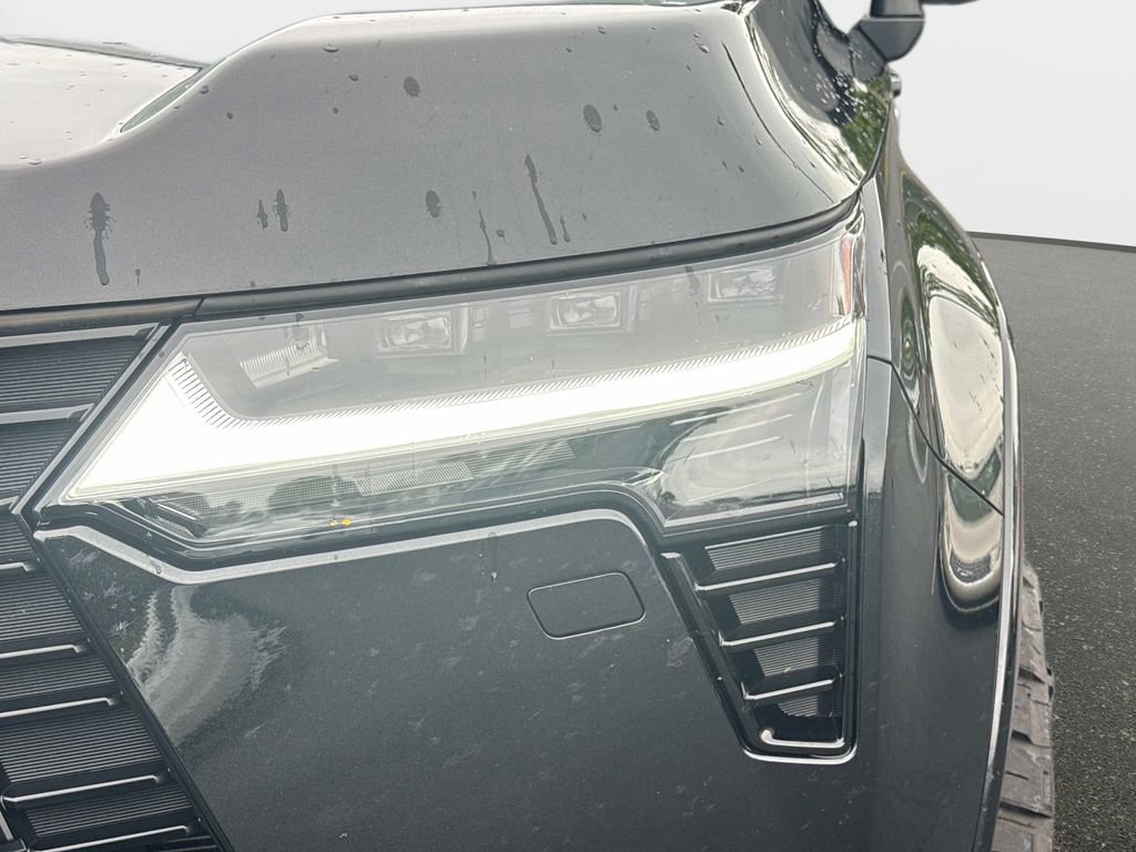 Used 2025 Lexus GX 550 AWD/4WD image 9