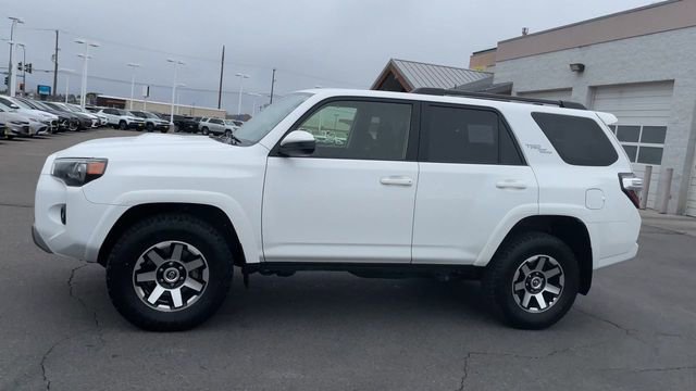 Used 2024 Toyota 4Runner TRD Off-Road AWD/4WD image 6