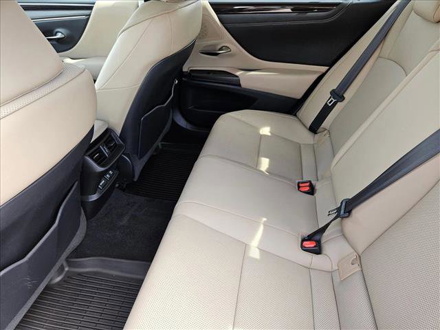 Used 2019 Lexus ES 350 w/ Premium Package image 23