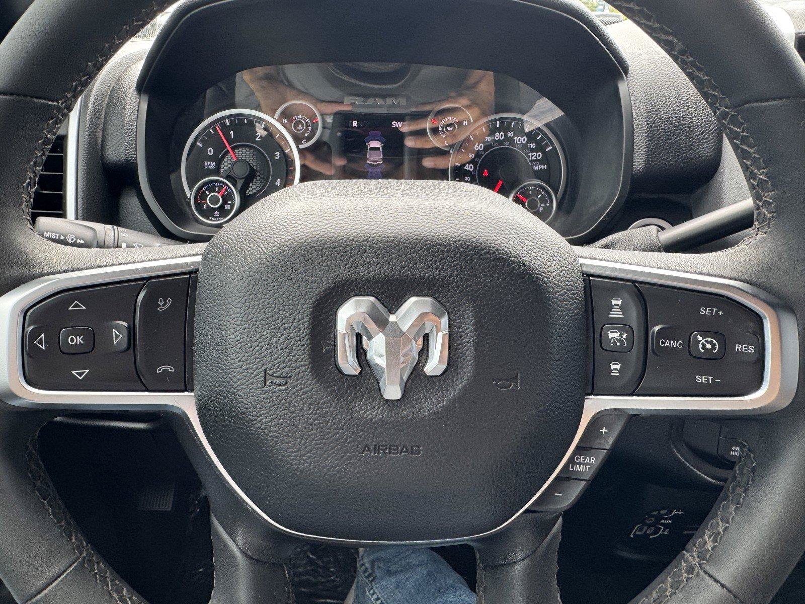 Certified 2026 RAM 2500 Big Horn AWD/4WD image 26