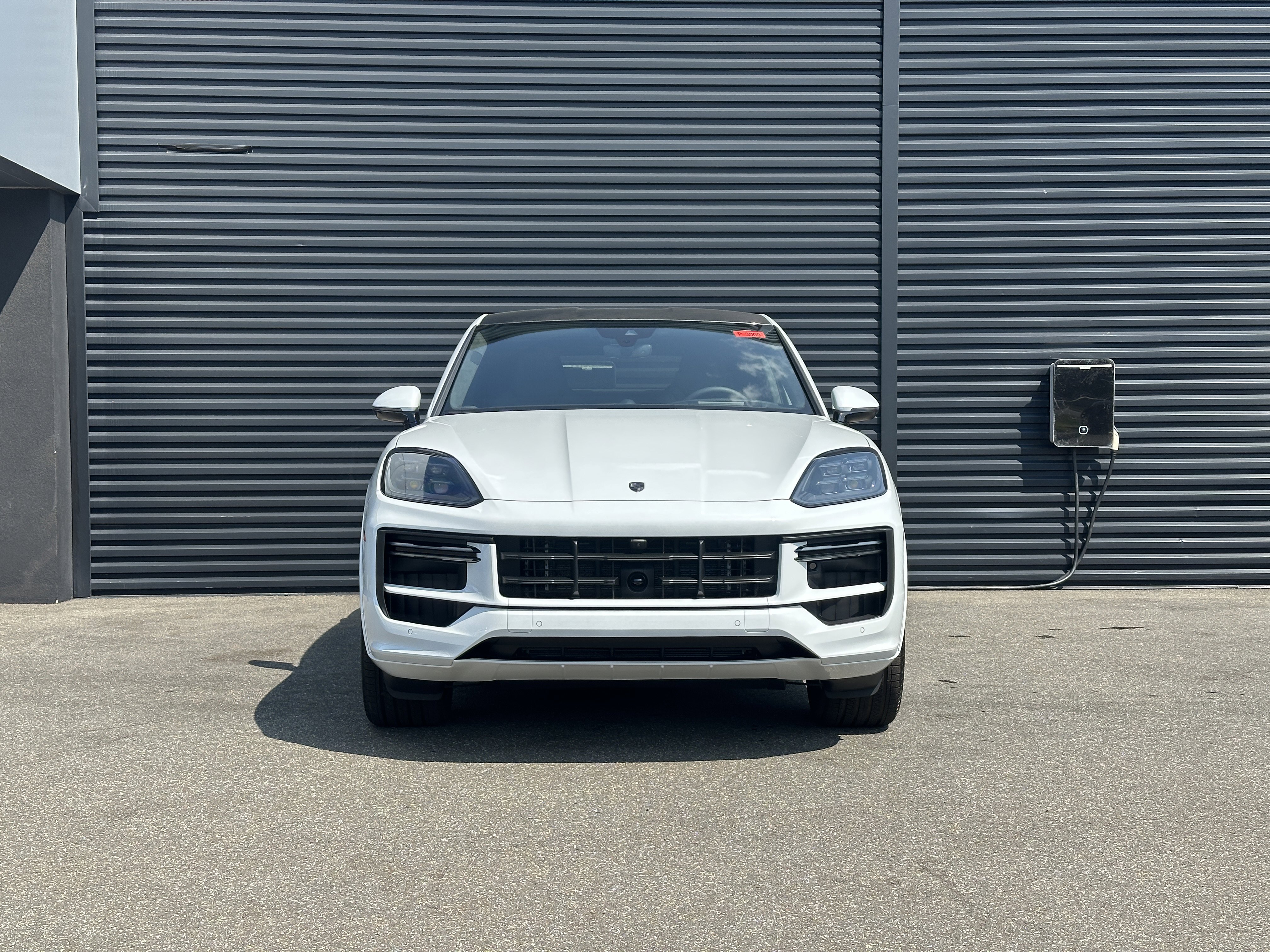 New 2025 Porsche Cayenne Turbo image 11