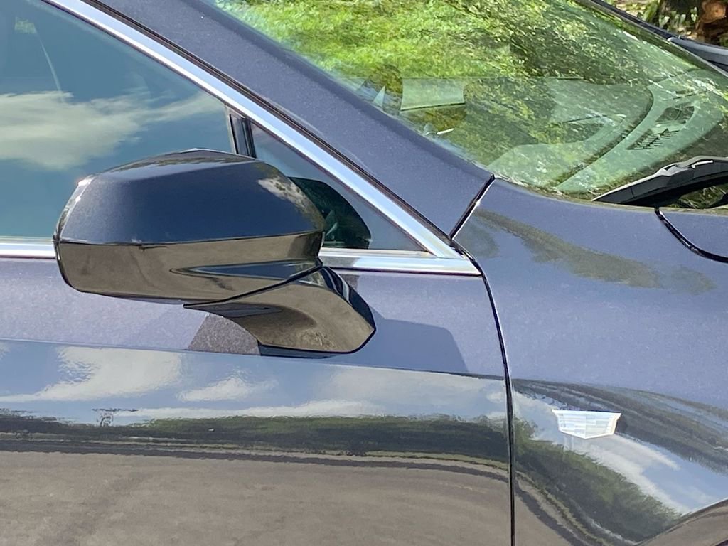 Used 2023 Cadillac XT4 Luxury w/ Cold Weather Package image 19