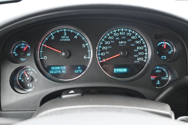 Used 2013 Chevrolet Suburban LTZ AWD/4WD image 22