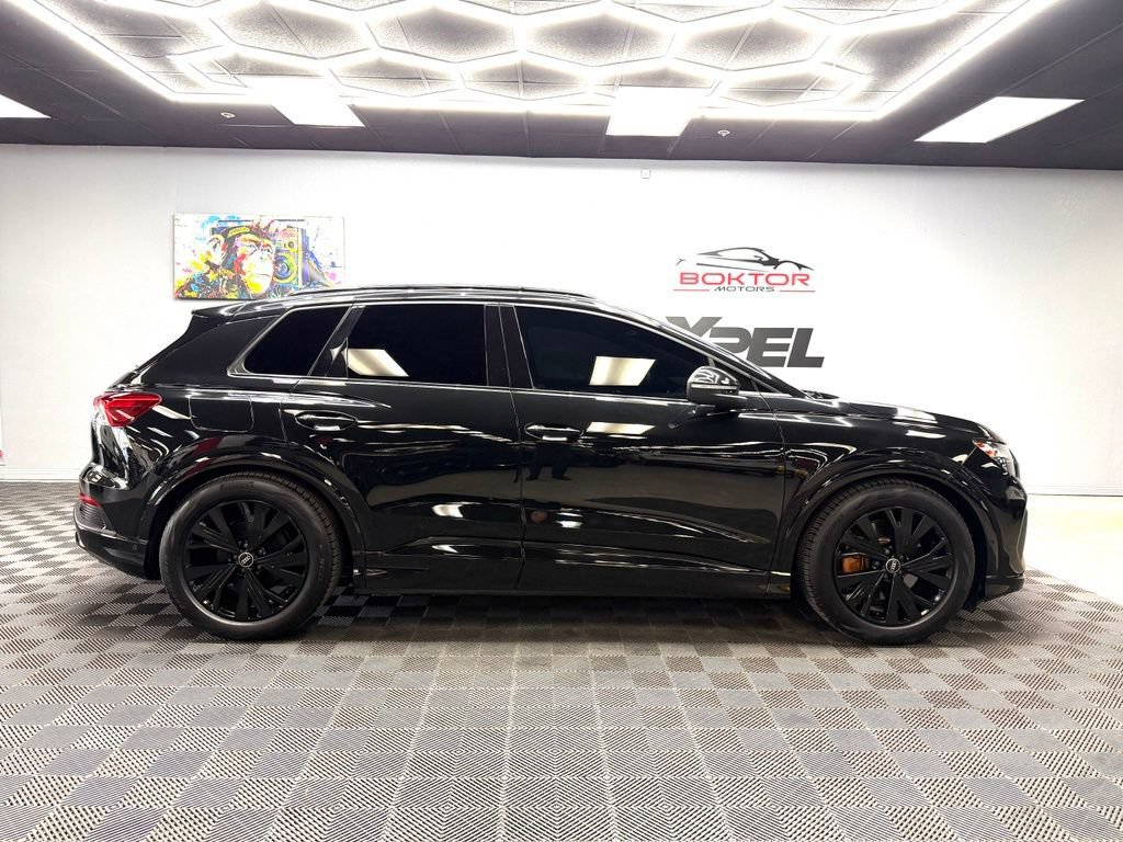 Used 2023 Audi Q4 e-tron Premium Plus RWD image 16