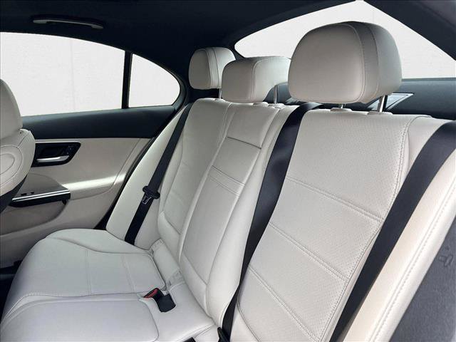 New 2025 Mercedes-Benz C 300 4MATIC Sedan image 20