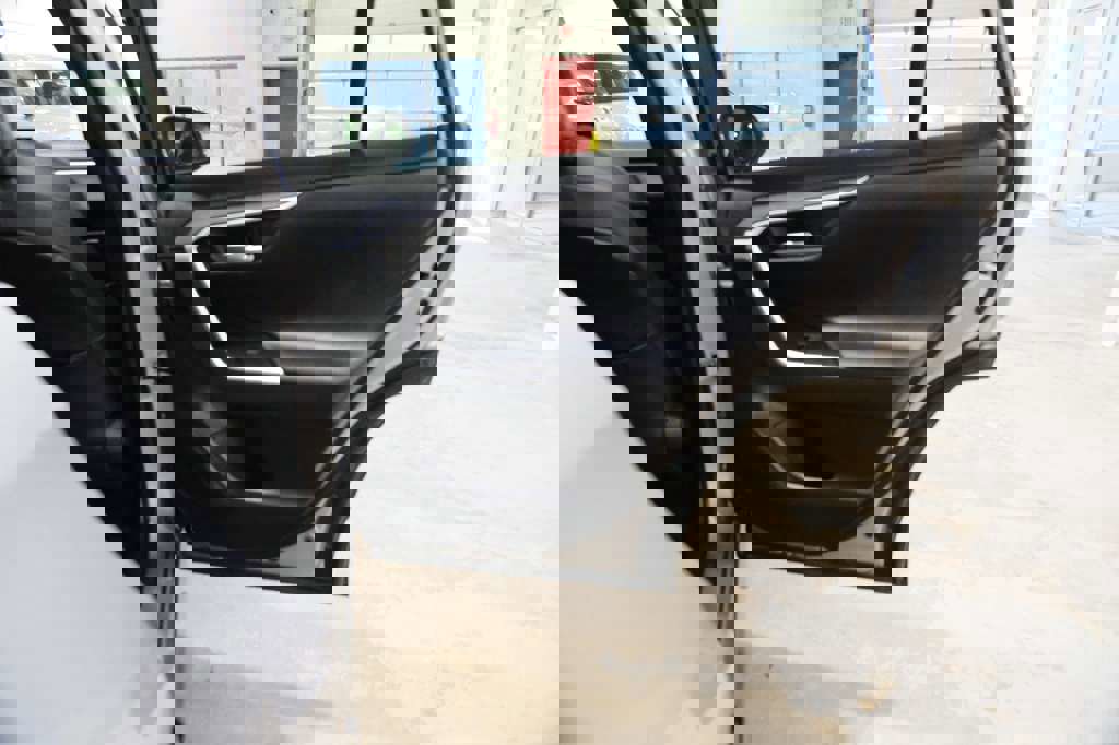 Used 2021 Toyota RAV4 XSE image 24