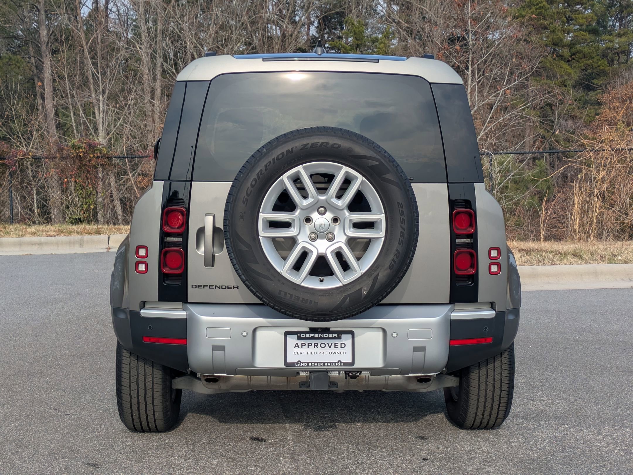 Certified 2024 Land Rover Defender 110 S image 6