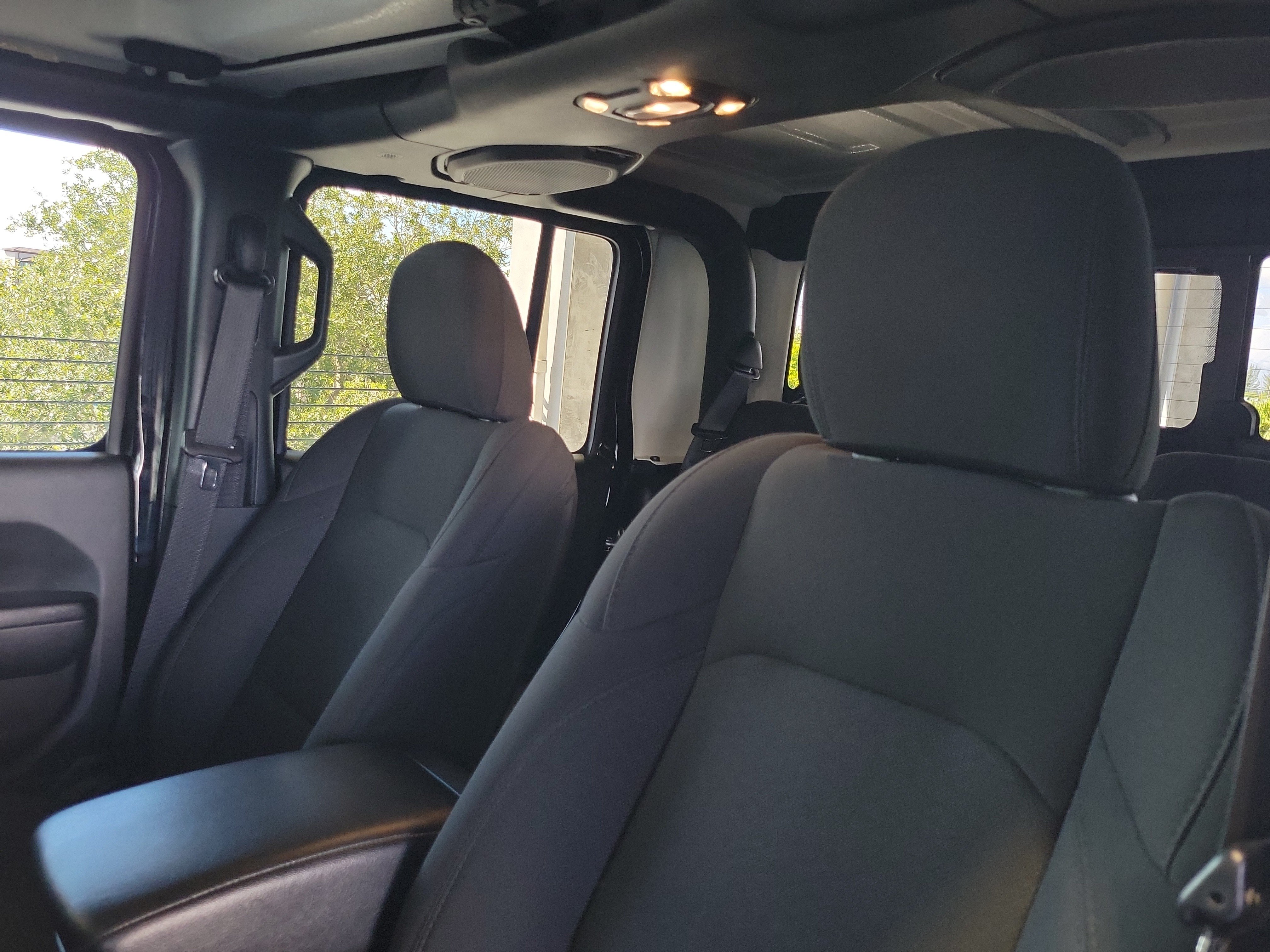 Certified 2023 Jeep Gladiator Sport AWD/4WD image 20