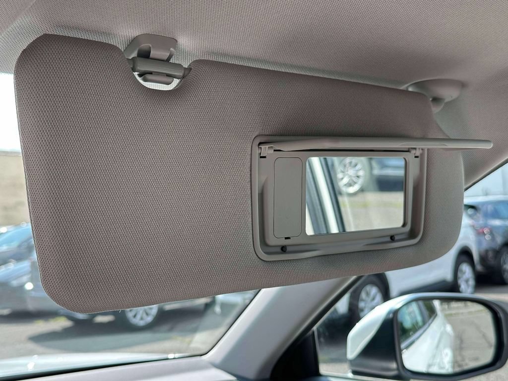 Certified 2025 Honda CR-V LX image 27