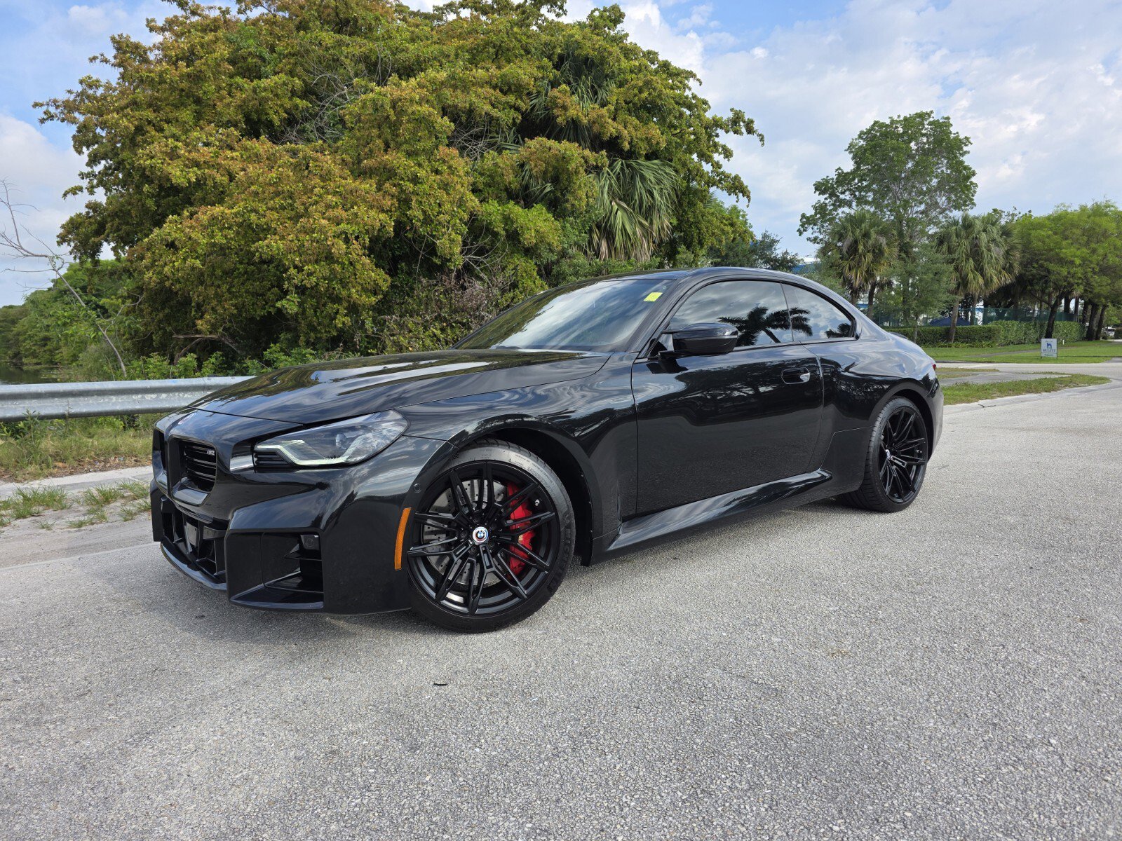Used 2023 BMW M2 RWD image 1