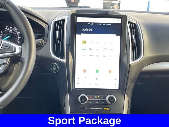 Used 2024 Ford Edge SEL w/ Convenience Package image 17